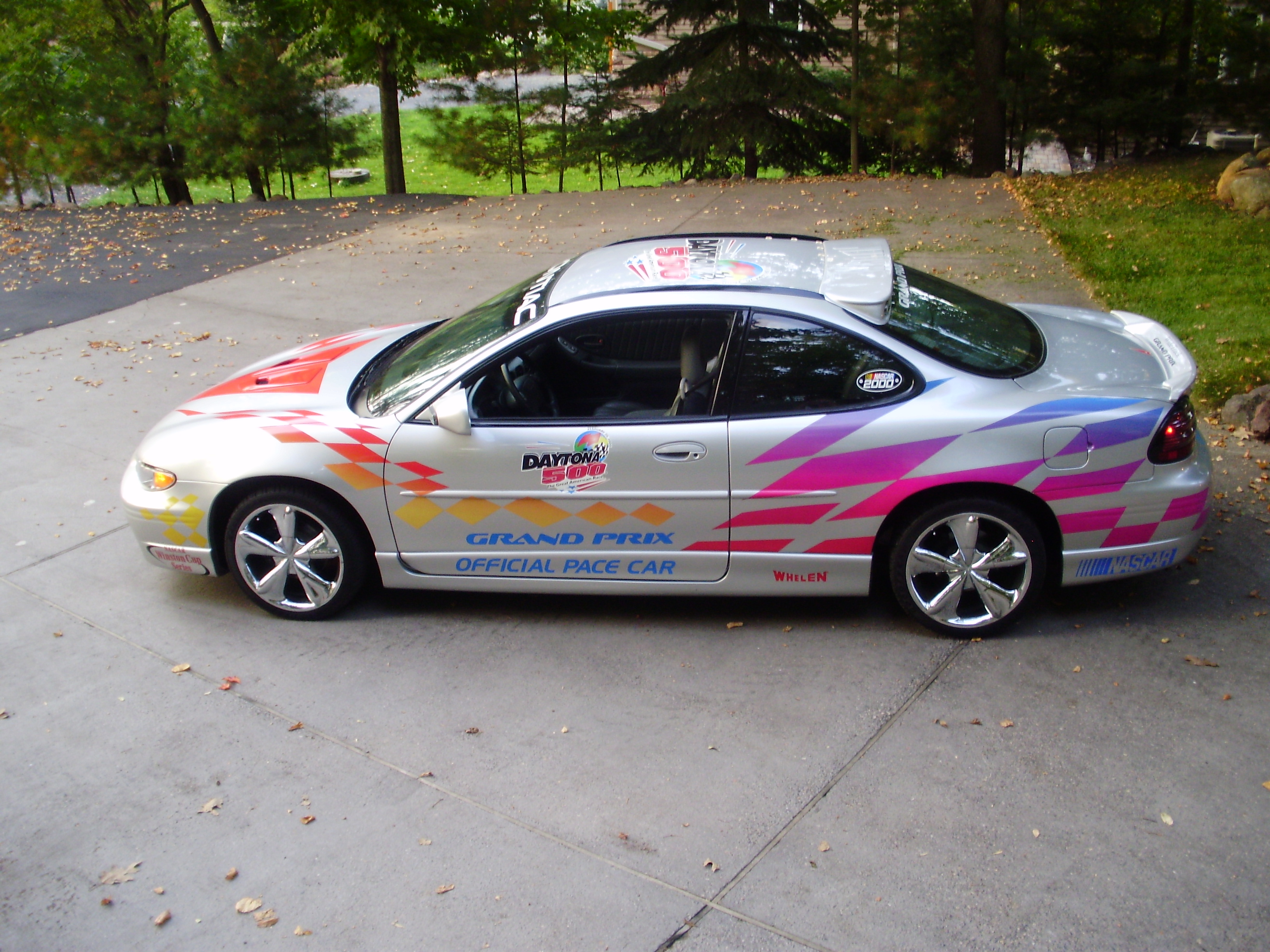 0031PaceCar/0031aRoof.JPG