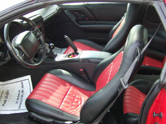 BERGERHOTROD/InteriorSeats.jpg