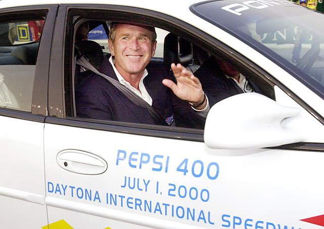 PASTPACECARS/00georgebush.jpg