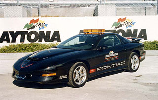 PASTPACECARS/68_Daytona_Camaro1.jpg