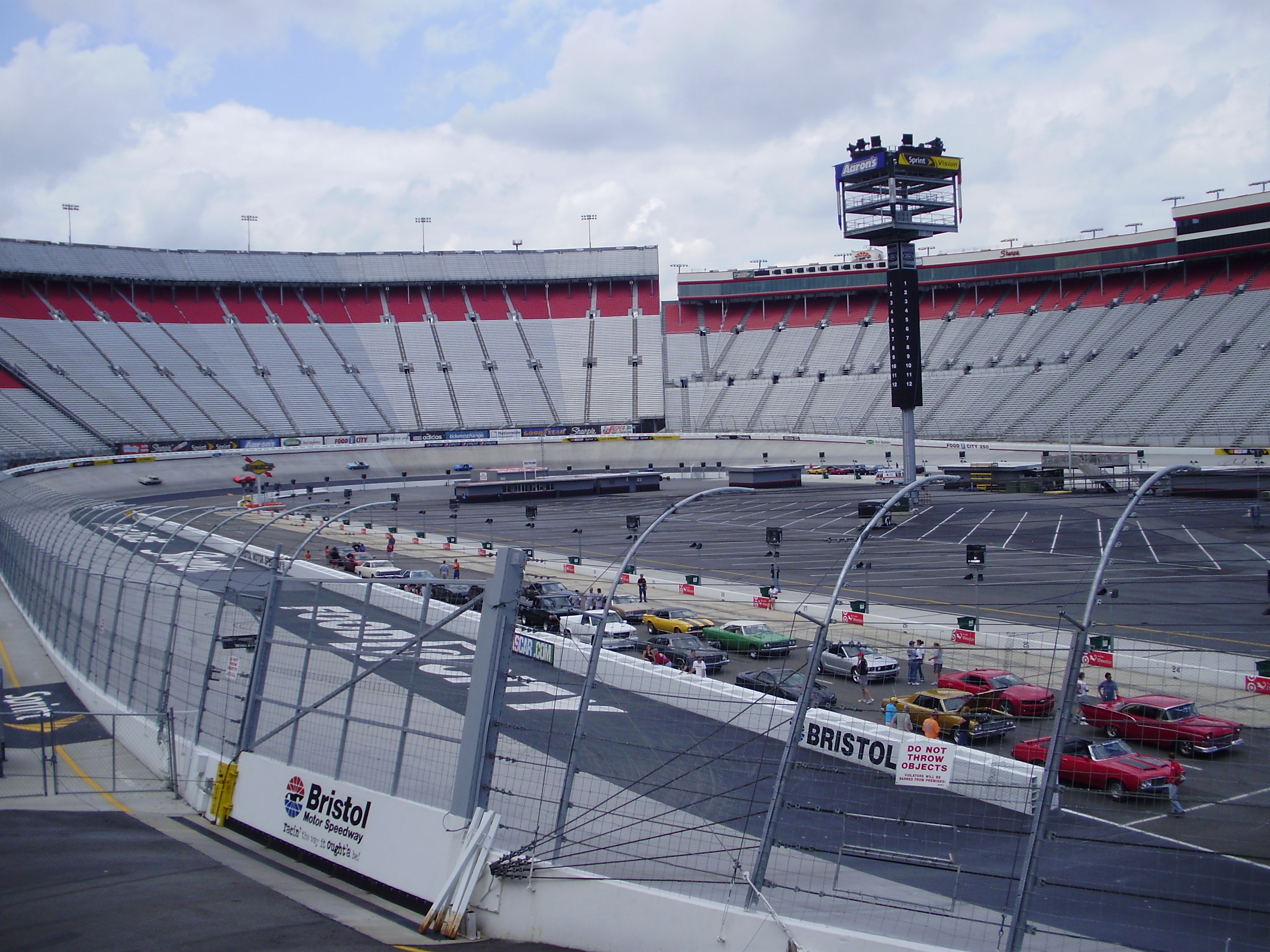 POWERTOUR/BristolTrackCars.jpg
