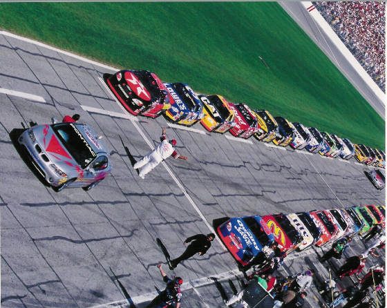 PaceCar2000/PitTwoCars.jpg