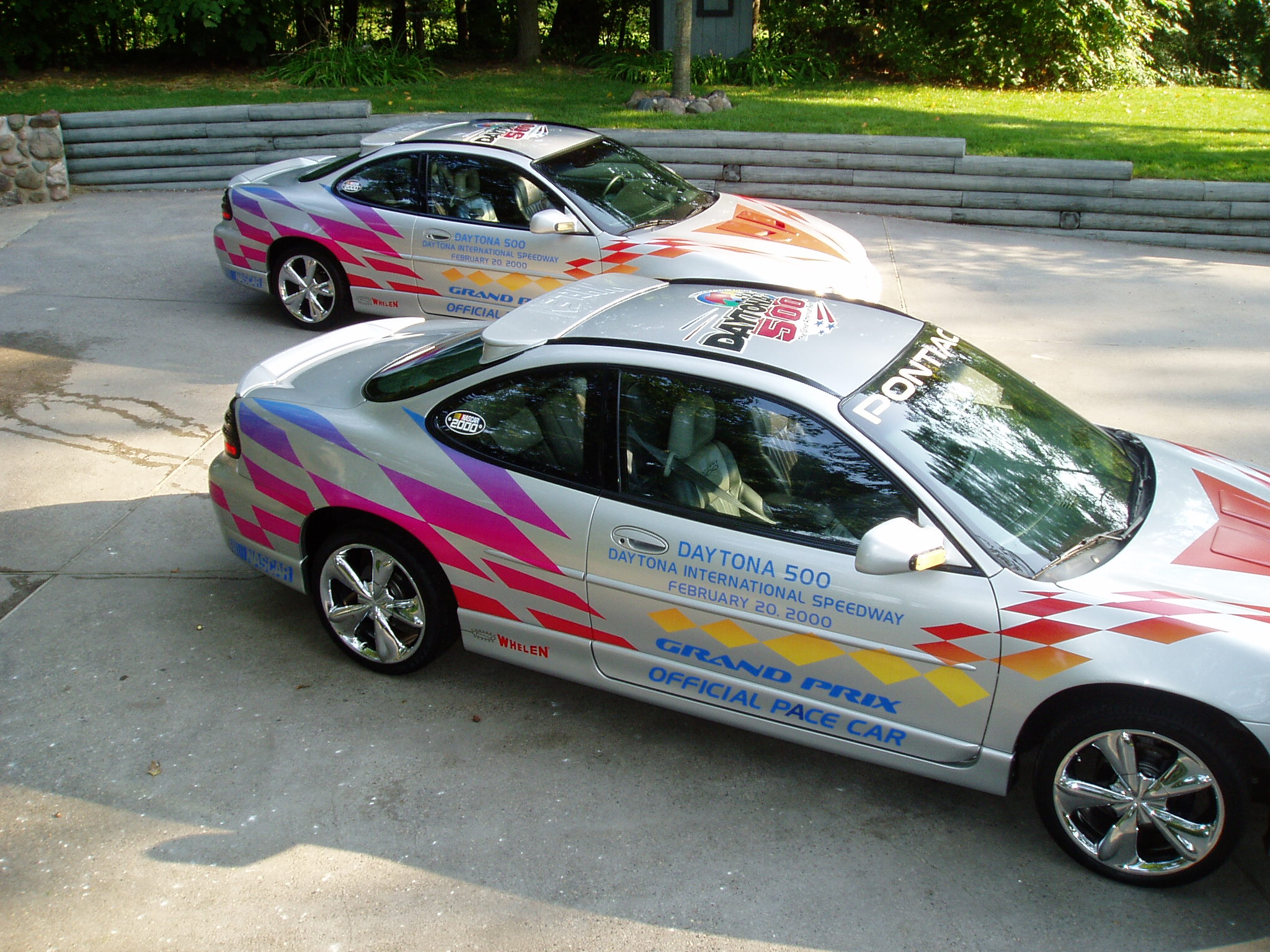 PaceCar2000/00PhotoTwo.jpg