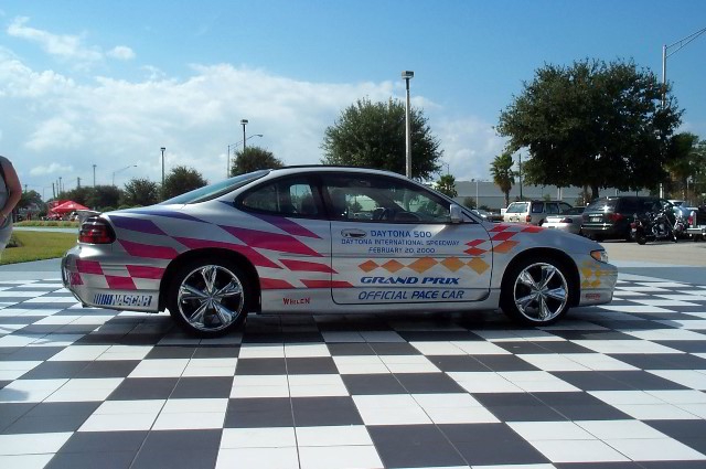 PaceCar2000/00PhotoTwo.jpg
